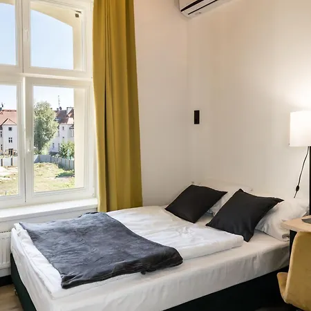Tumski 24h Self Check-in Aparthotel 3*